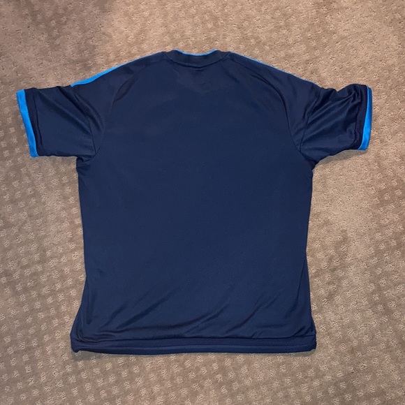 Men’s Medium Real Madrid Jersey - Picture 2 of 4